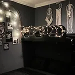 Nira Dark Rooms